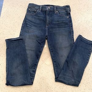 Lucky brand skinny jeans